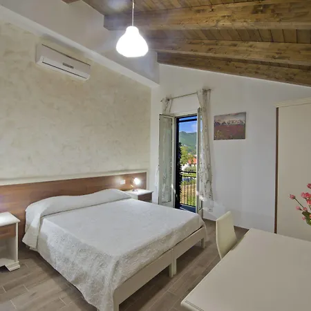 Gli Dei Gemelli Bed & Breakfast
